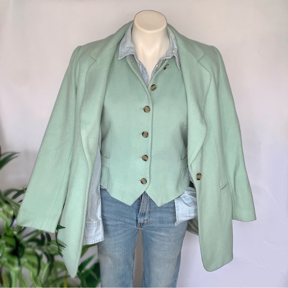 v i n t a g e :: Seafoam Wool Cashmere Longline Blazer Vest Set Bloomingdale’s - Picture 2 of 16